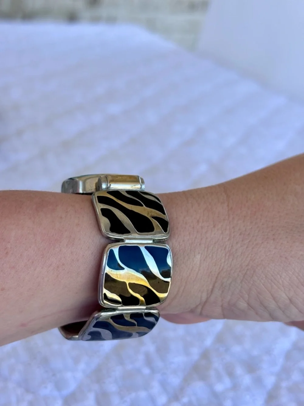 Vintage Narmi Zebra Cuff Watch Silver Black‎ Hinged Bangle New Battery
